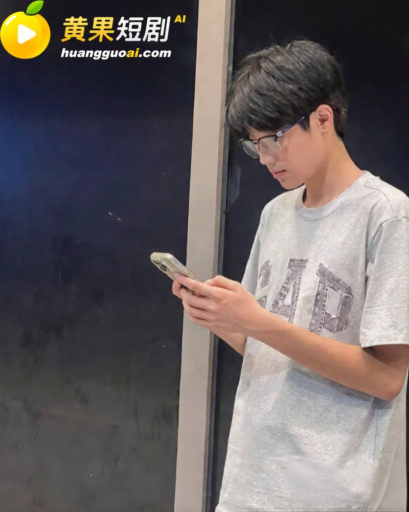 唐宥霖出轨记录流出 恋爱期间劈腿前任及多名女生 实锤私密聊天曝光 塌房现场