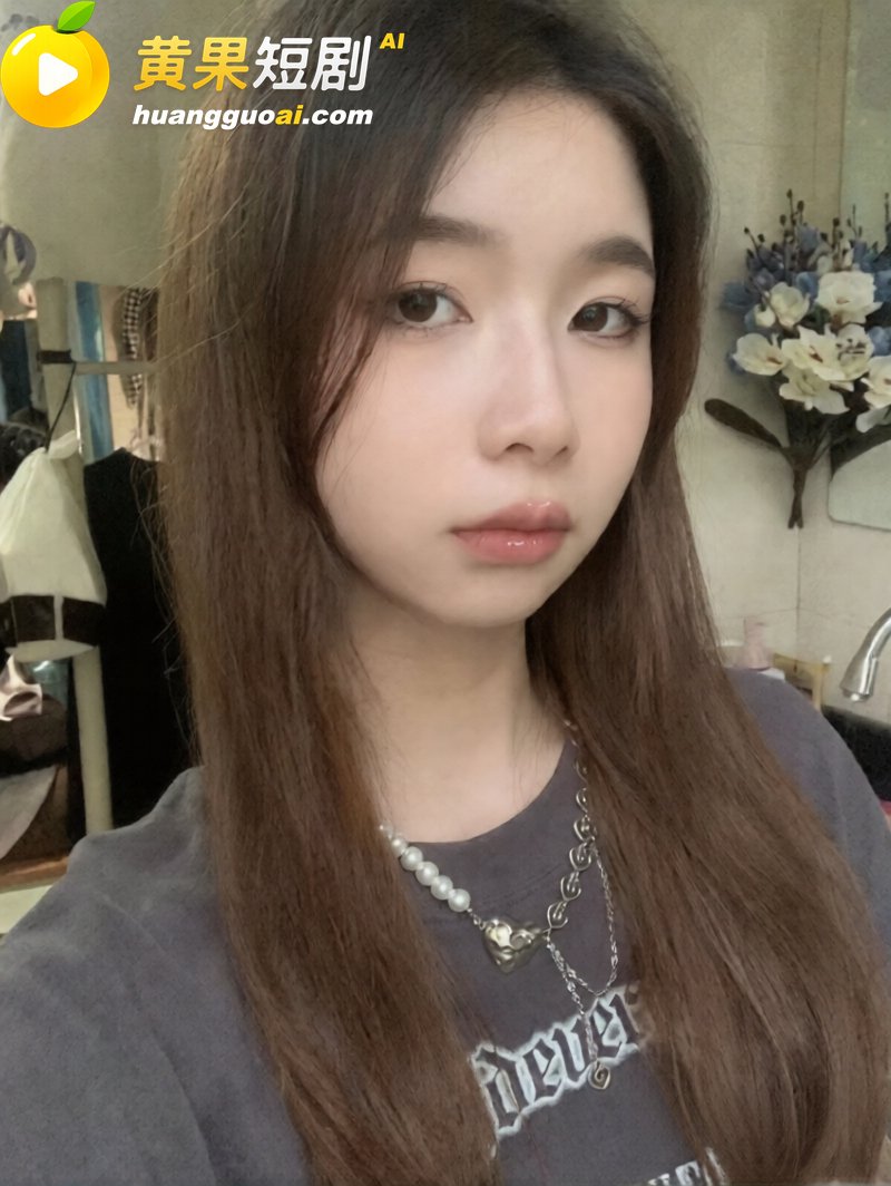 唐宥霖出轨记录流出 恋爱期间劈腿前任及多名女生 实锤私密聊天曝光 塌房现场