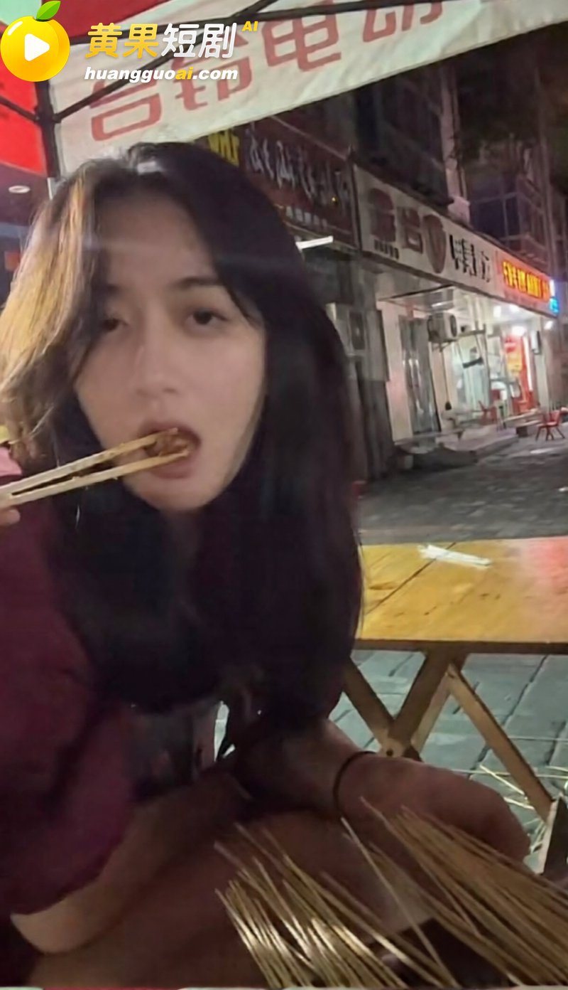 中传23级新闻徐某 钓鱼44万粉网红 遭前女友实锤出轨视频 暴力洗白成SM