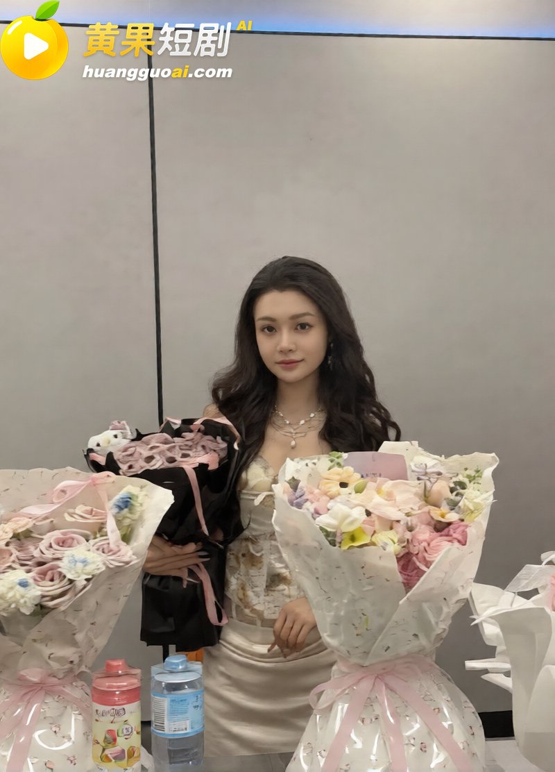 陕西渣男 秦俊男 被曝恋爱期间多次出轨 家暴打人割腕威胁 就连姐姐的伴娘都不放过?