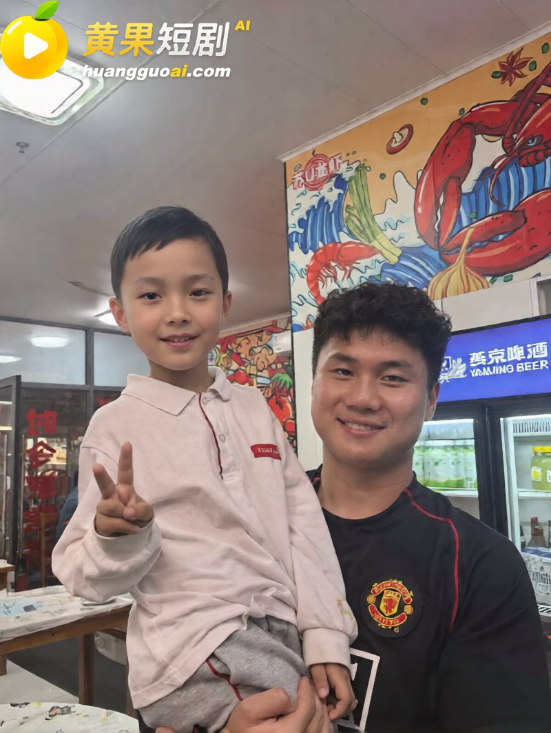 苏超07年新星 寇程 聚众淫乱实锤 操啦啦队女粉脚踏多船 完整证据链曝光!