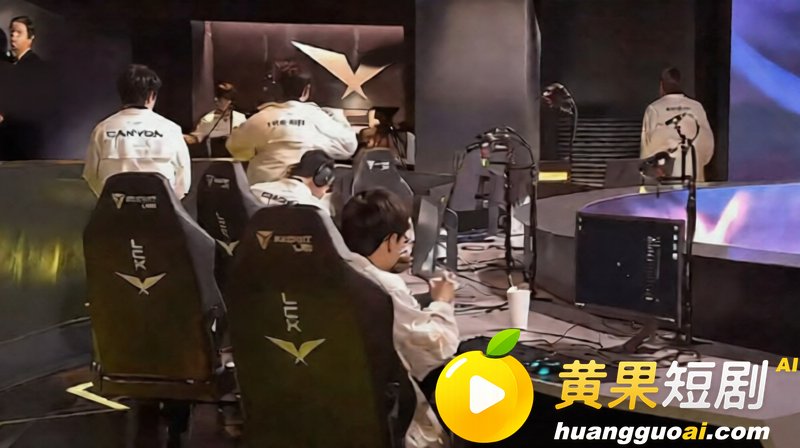LCK季后赛GEN对战KT第一局险胜 Canyon双抢远古龙力挽狂澜 GEN最终笑到最后