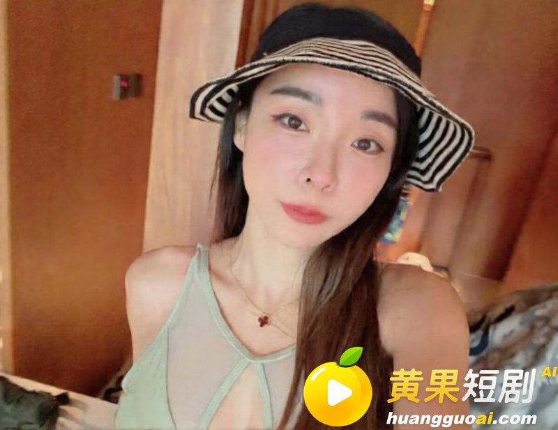 台湾最正主播张宇离婚3年彻底翻车 政大甜姐儿沙发半裸私密照外流 遭前夫反咬13次威胁散布性影像