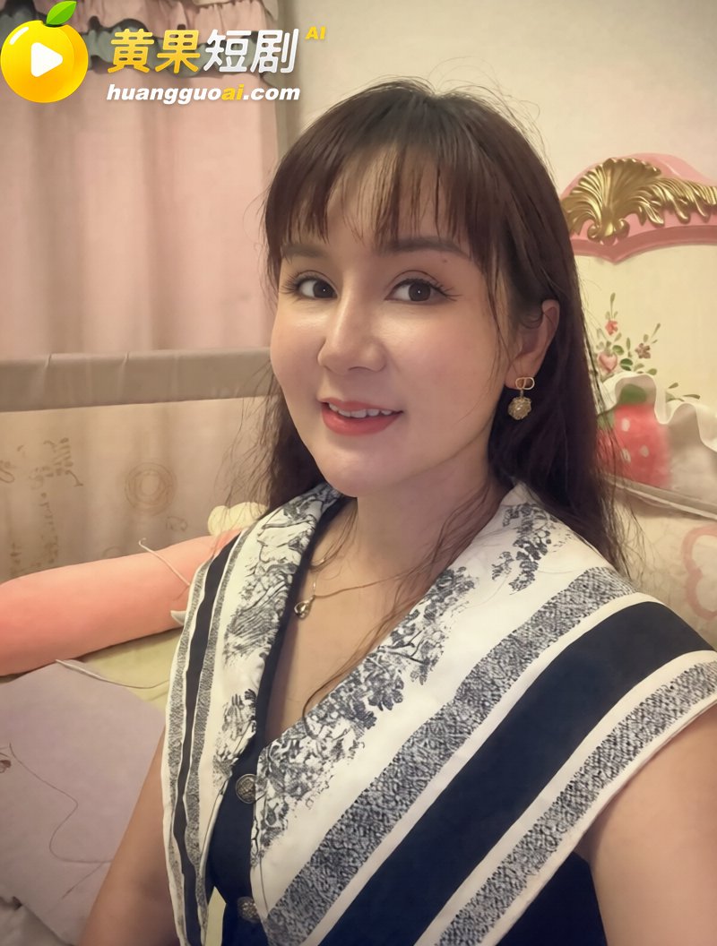 云南砚山小网红 小施姐 恋爱期间出轨多人 爆料 5块2就主动献穴 塌房