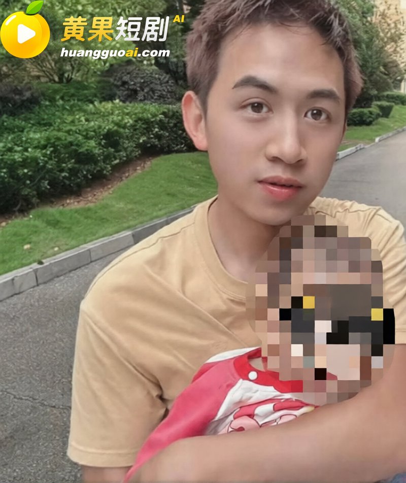 云南砚山小网红 小施姐 恋爱期间出轨多人 爆料 5块2就主动献穴 塌房