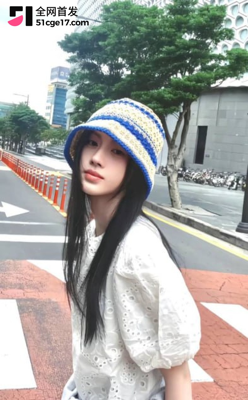 鞠婧祎早期被侵犯视频流出 私生饭下药迷奸怒操蜜穴 女神双眼迷离享受抽插快感