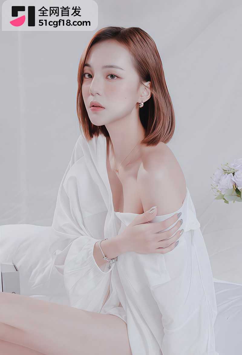 台湾E奶人气女优 张梓 剧情AV 未亡人丧夫未过头七 就在灵堂 被大哥无套爆操