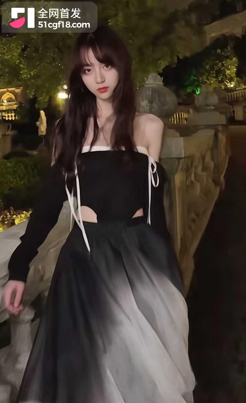 四百万粉网红 藤原yuki 被曝三千门槛加微 后续可约 昔日吃播少女 人设当场崩盘