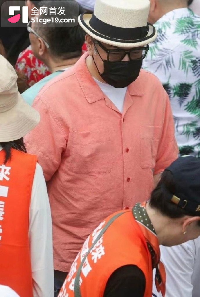 蔡康永 现身台独分子竞选会场 零跑连夜切割 3600万微博清空关注 连夜跑路日本!