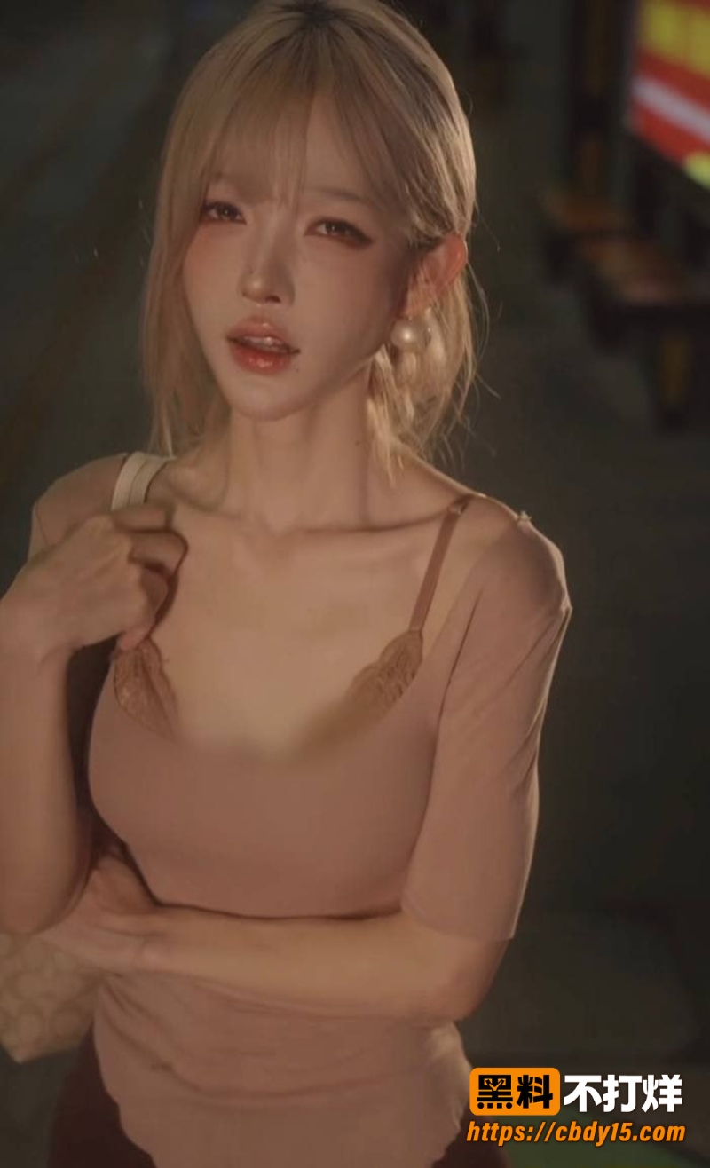 抖音三十几万粉丝的网红公孙梨 被曝隐瞒已婚身份和男友同居交往三年 男友气愤上传不雅视频