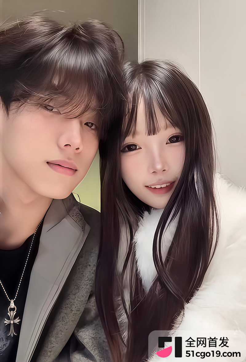 抖音情侣博主 张玮轩 出轨翻车 被女友凡凡酱公开实锤 不雅聊天与视频曝光